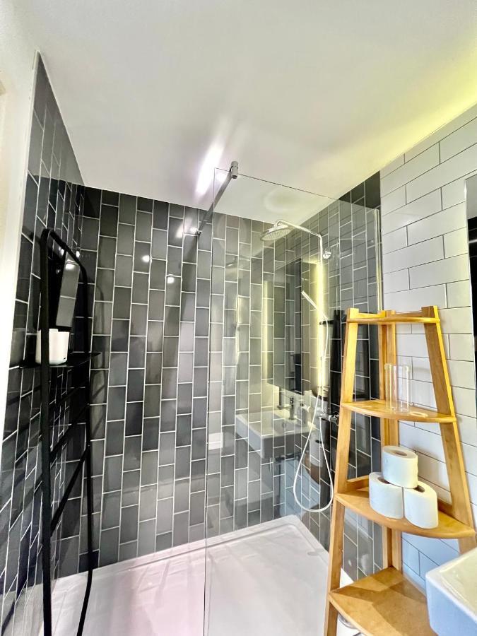Luxury 2 Bedroom 2 Bathroom Apartment - London City Airport Exteriér fotografie